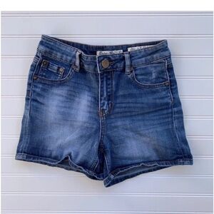 Indigo Rein blue denim shorts